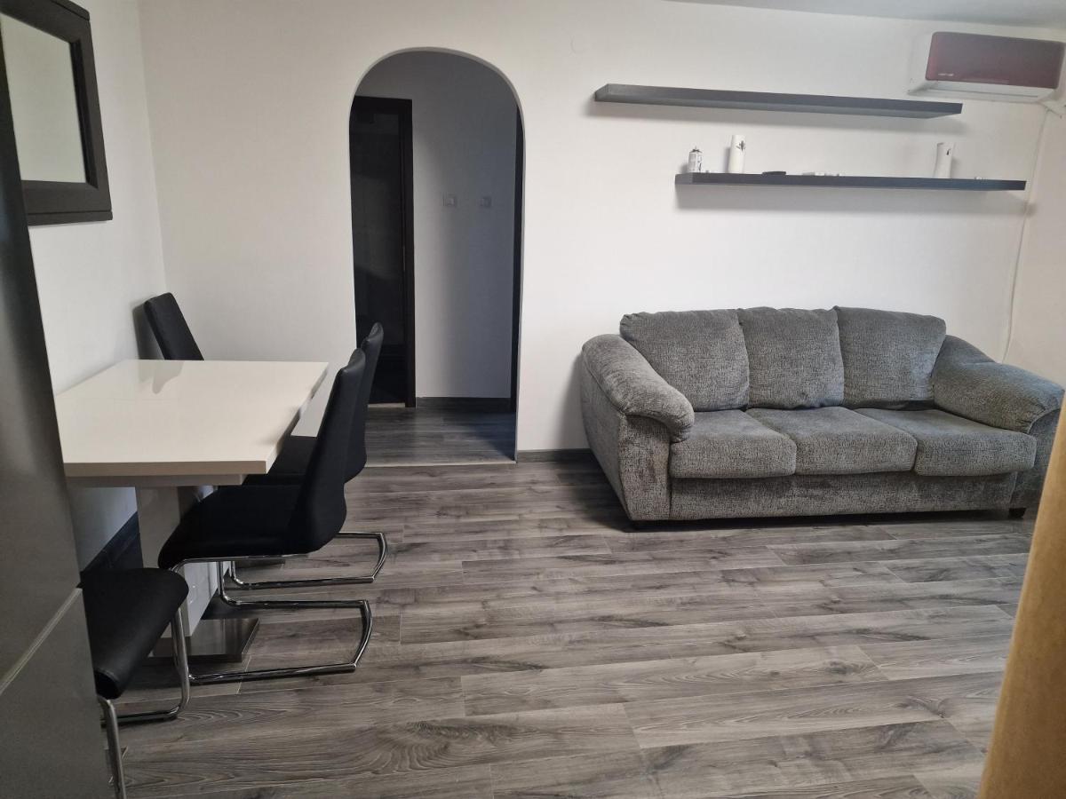Apartament Gara De Nord Bucarest Exterior foto